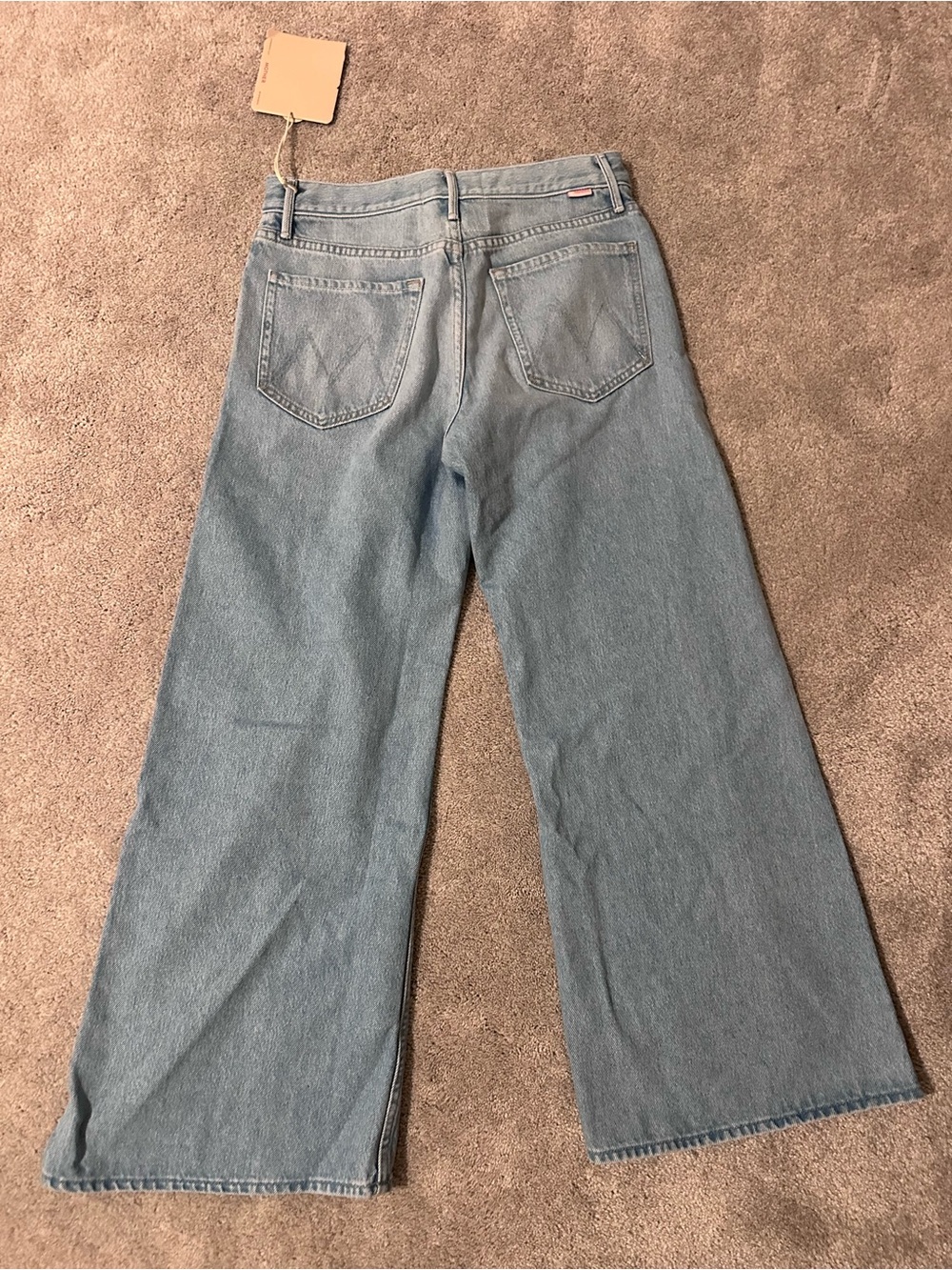 Mother Women's Petite Lil Lemon Twist Sneak Jeans in Munchies - Picture 2 of 11